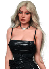 Firedoll Stella 156 cm bambola del sesso con capelli biondi, occhi azzurri, vestito nero e collana, ritratto