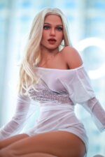 DutchDoll Sara | 158 cm - obrazek 9
