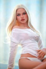DutchDoll Sara | 158 cm