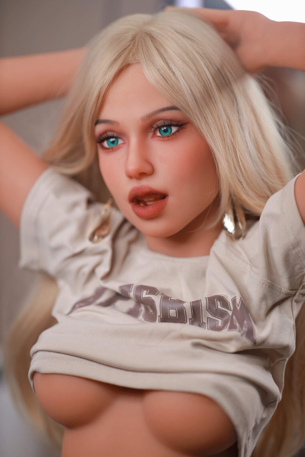 DutchDoll Lilly · 158 cm