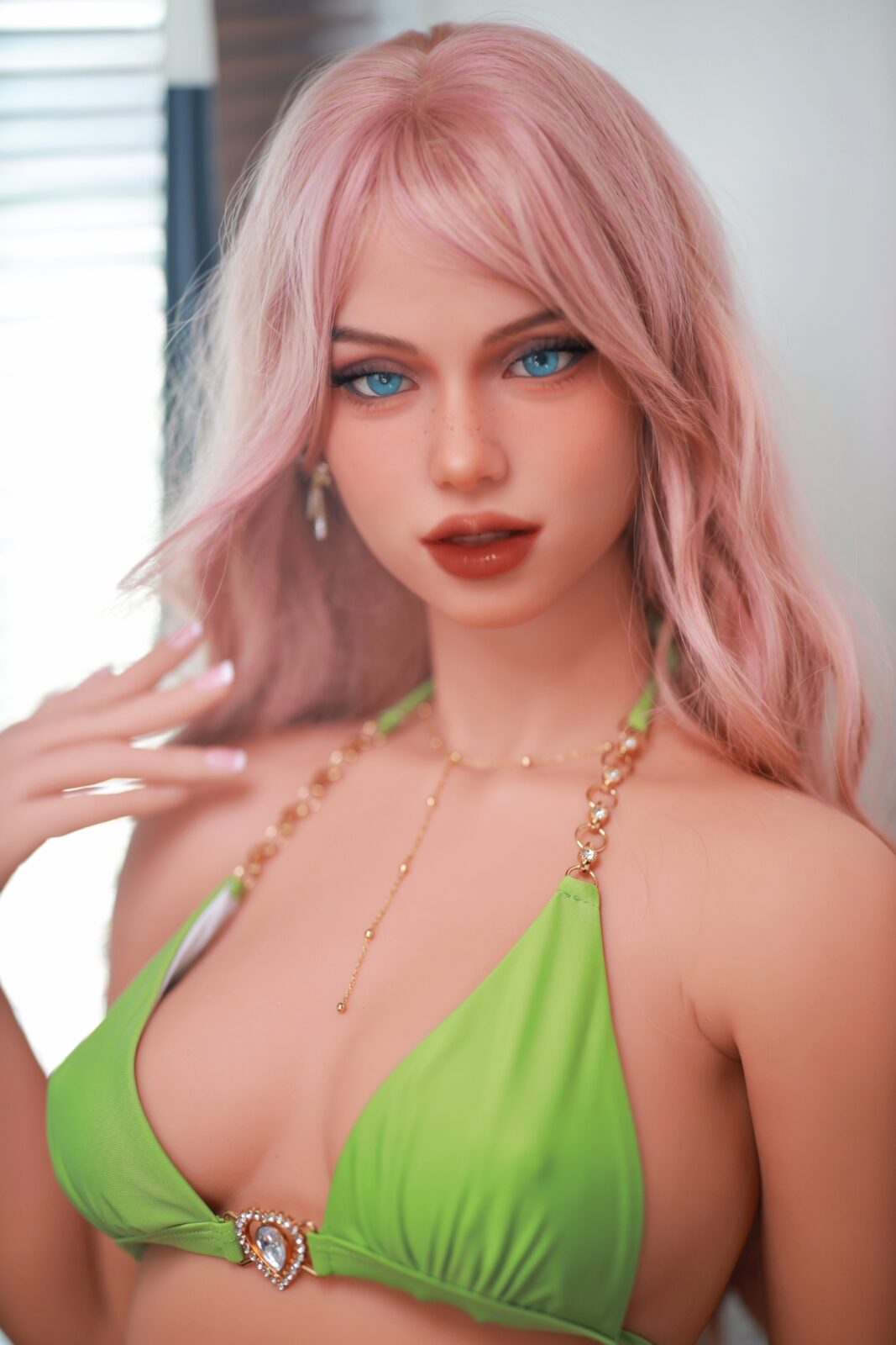 DutchDoll Rosie · 161 cm