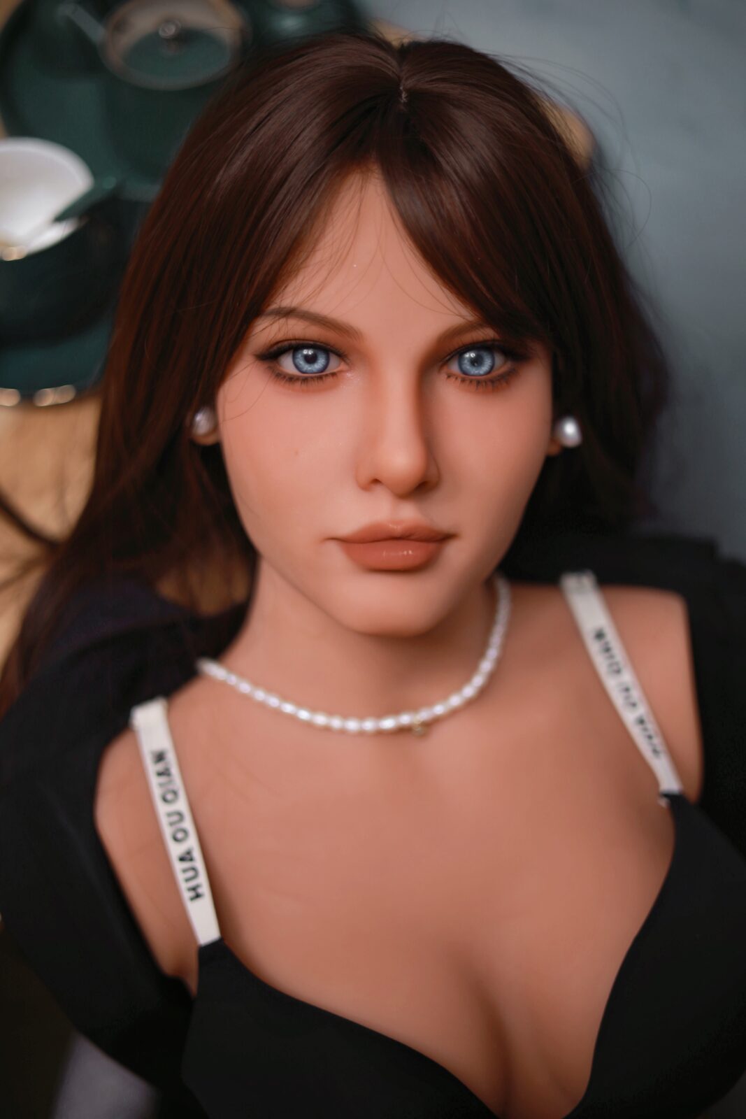 DutchDoll Sofia · 77 cm