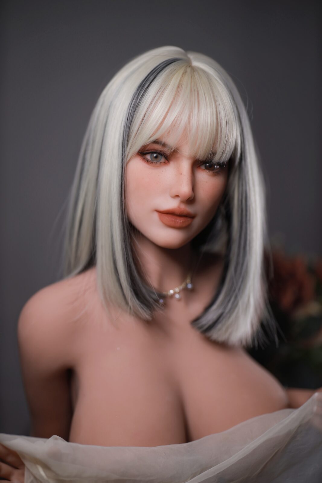 DutchDoll Tiana · 159 cm