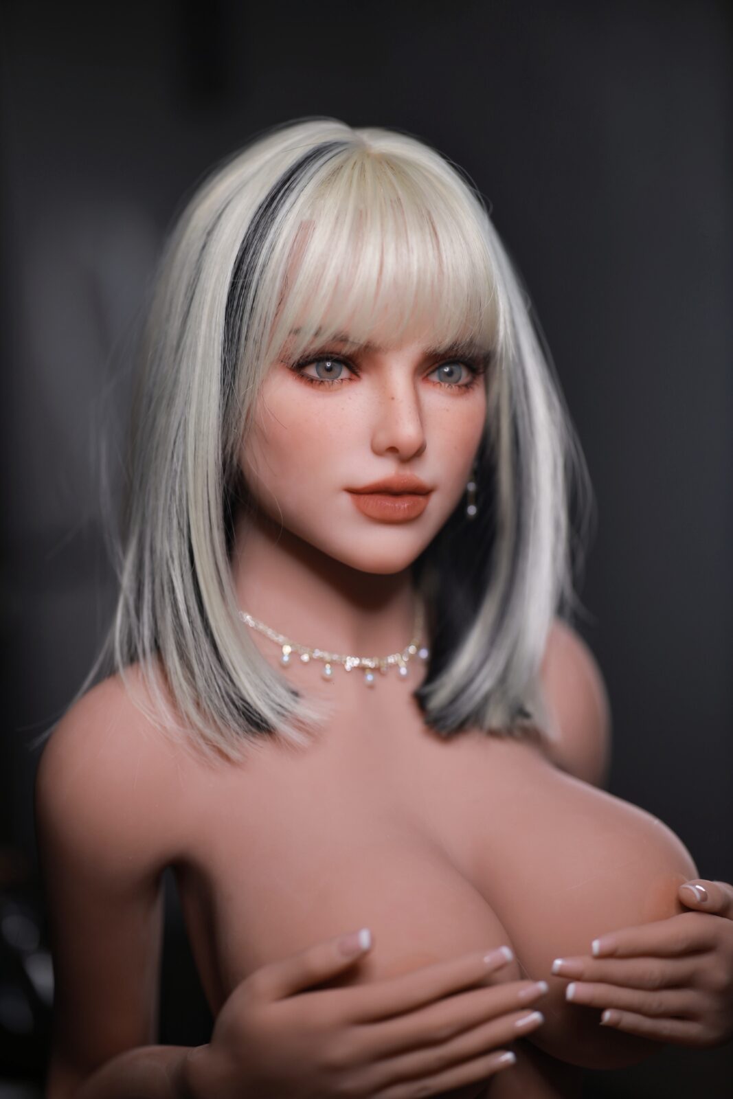 DutchDoll Tiana · 159 cm