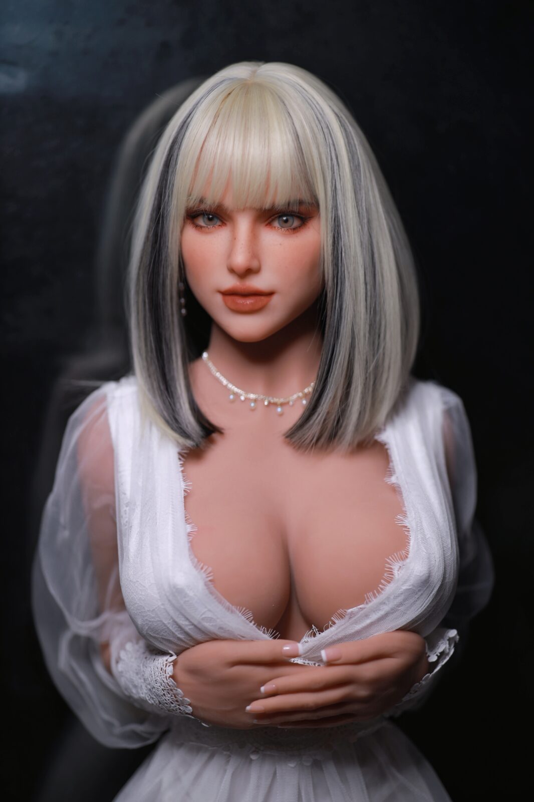 DutchDoll Tiana · 159 cm