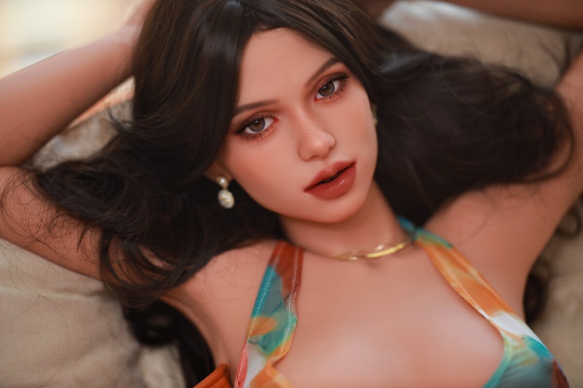 DutchDoll Nina · 161 cm